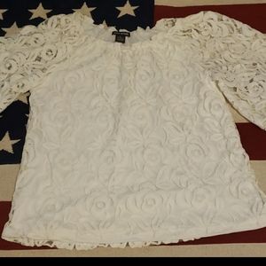 🇺🇲 Lace Floral Blouse